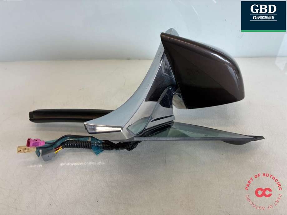 Speil høyre til Tesla Model S 2013-2016 (Fase 1) (1025657-02-B|1025657-02-C | 1041322-00-A | 1041322-00-D |1041322-00-E |1041322-00-F|1041322-00-G | 1041322-00-H |1041322-50-F |1041322-99-F | 1041322-99-G)