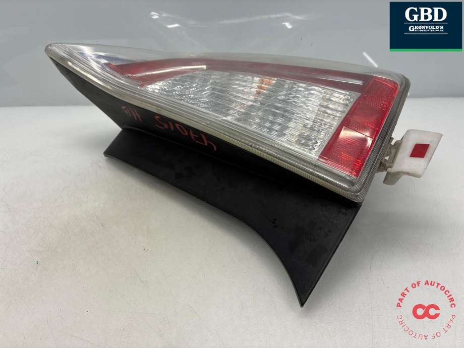 Baklykt høyre til Toyota Prius +7 2012-2020 (Type III) (stasjonsvogn) (stasjonsvogn) (8155147170|)