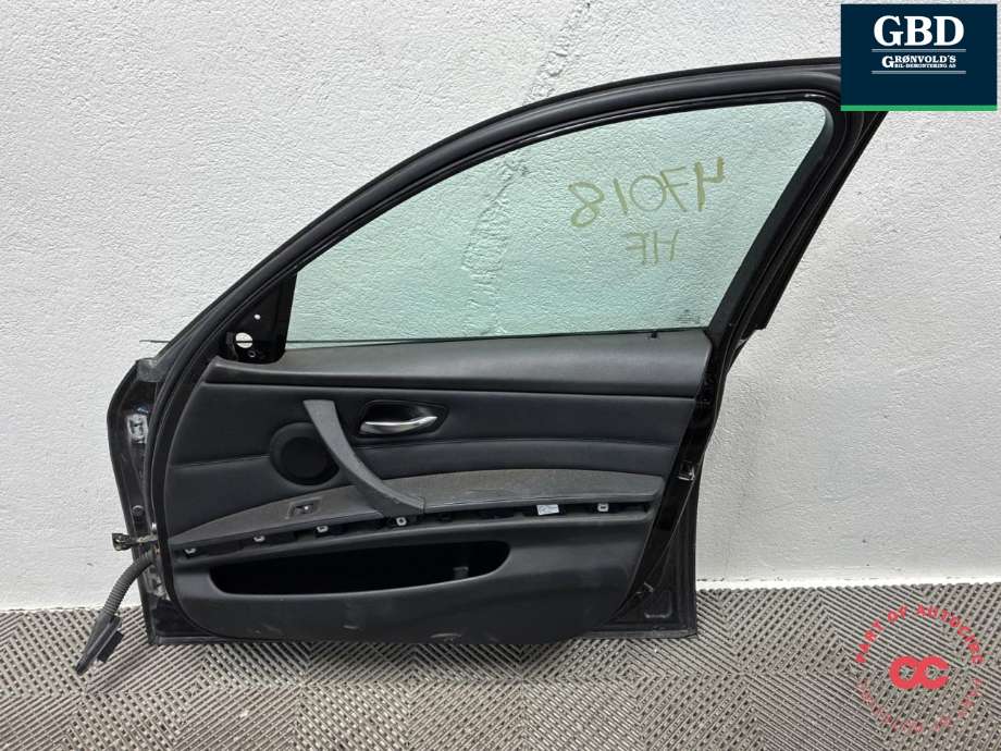 Dør høyre foran til BMW 3-Serie 2005-2011 (E90/E91/E92/E93) (E90/E91/E92/E93) (41 51 5 A2A 386|)