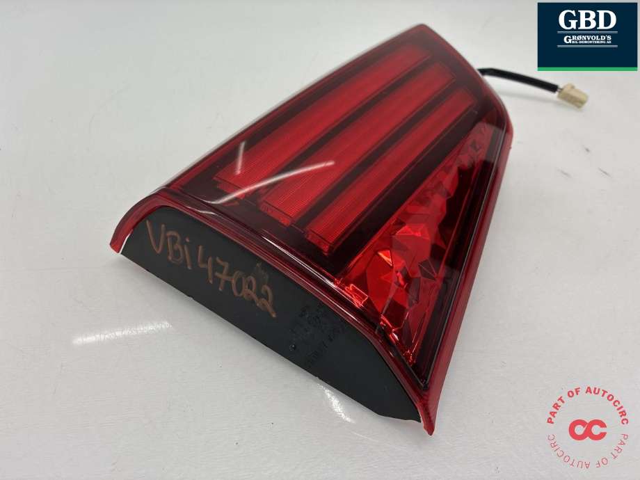 Baklykt venstre indre til Mitsubishi Outlander 2015-->> (Type III, Fase 2) (8331A179|)