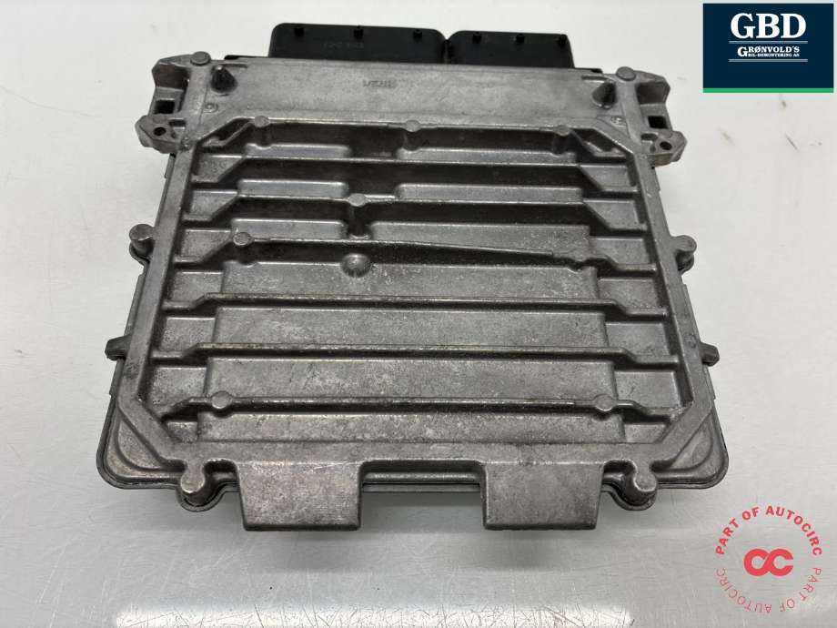 Styreenhet motor til Mercedes C-Klasse 2014-2018 (Fase 1) (W205) (W205) (A 274 900 29 00|A 274 900 08 00|)