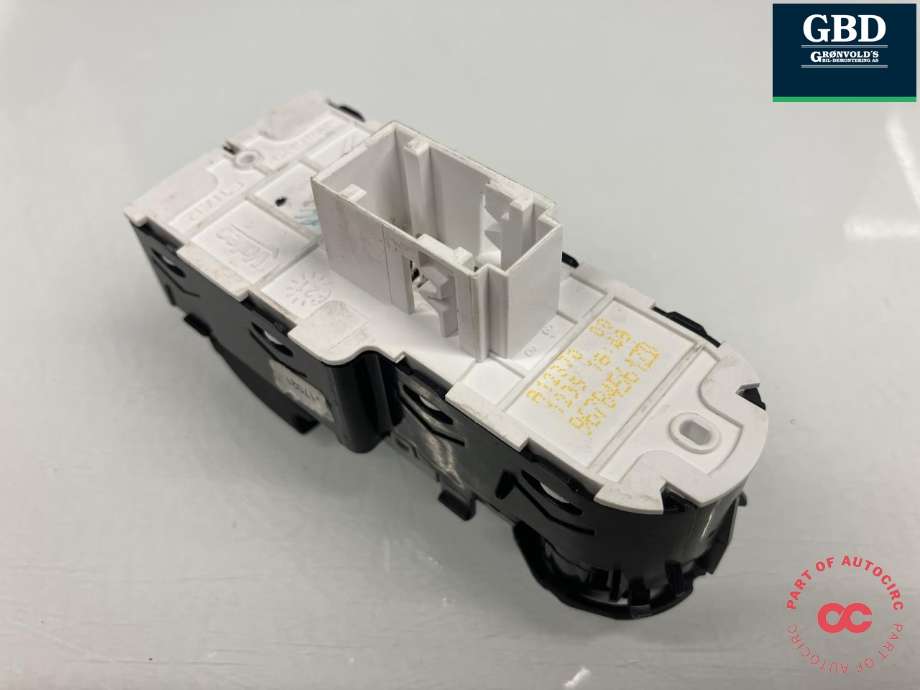 Bryter ruteheis førerdørspanel til Peugeot Expert 2016-->> (Type III)  (98 329 368 ZD|96 784 561 ZD|)