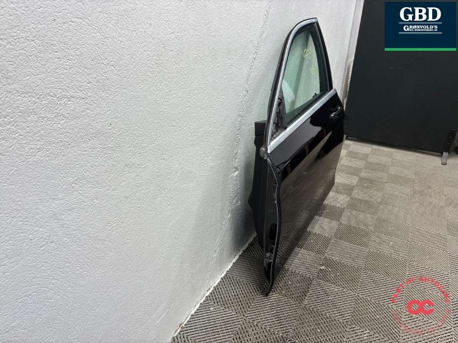 Dør venstre foran til Mercedes GLC 2015-2022 (X253) (X253) (A 253 720 03 05|)