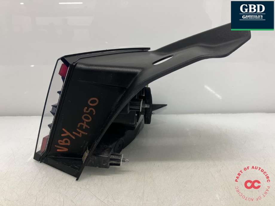 Baklykt venstre ytre til Tesla Model Y 2021-2024 (Type I) (1502086-99-D|1502086-00-D|)