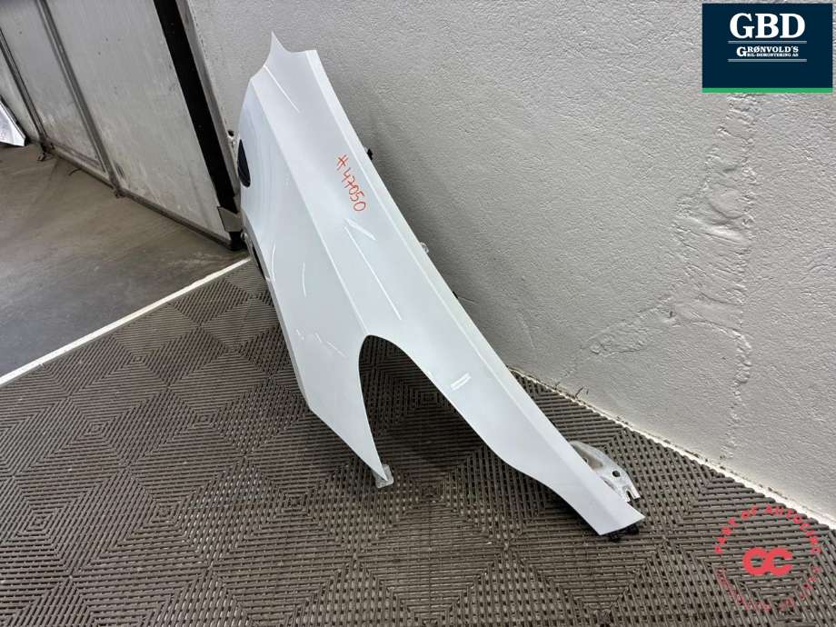 Skjerm høyre foran til Tesla Model Y 2021-2024 (Type I)  (1493452-EC-D|1493452-EC-A | 1493452-EC-B|1493452-EC-C | 1493452-E0-B |1656102-SD-A)