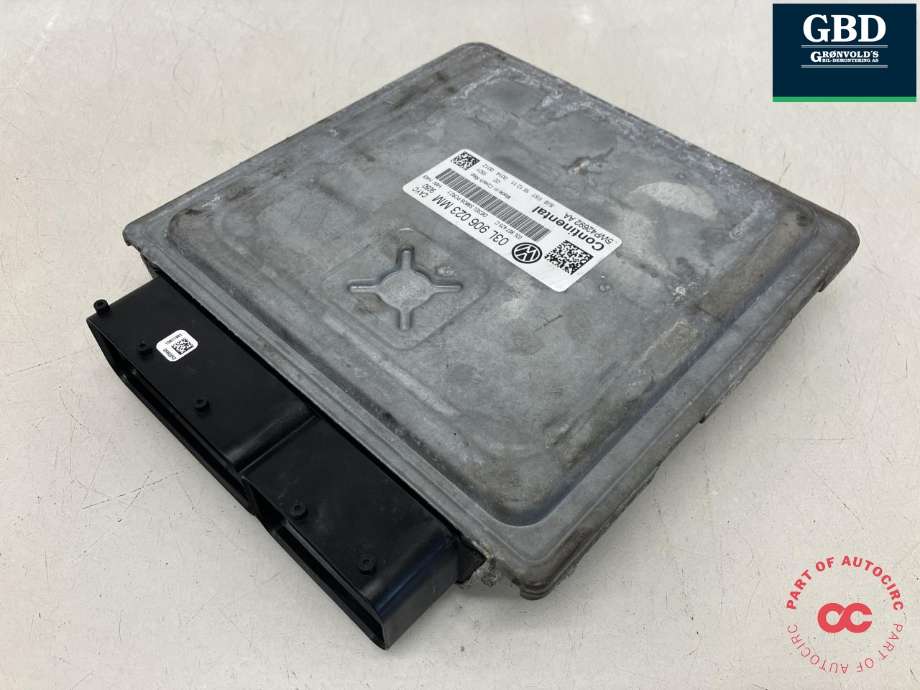 Styreenhet motor til VW Golf VI 2008-2012 (03L 997 557 T|)