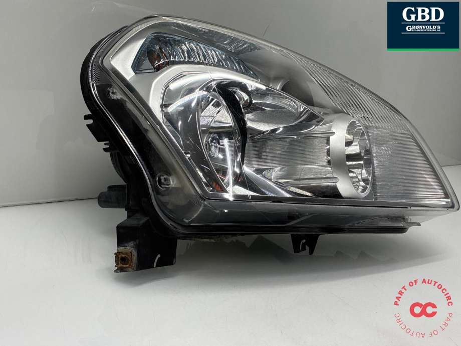 Frontlykt høyre halogen til Nissan Qashqai 2007-2010 (Type I, Fase 1) (26010JD91A|26010JD96A|)