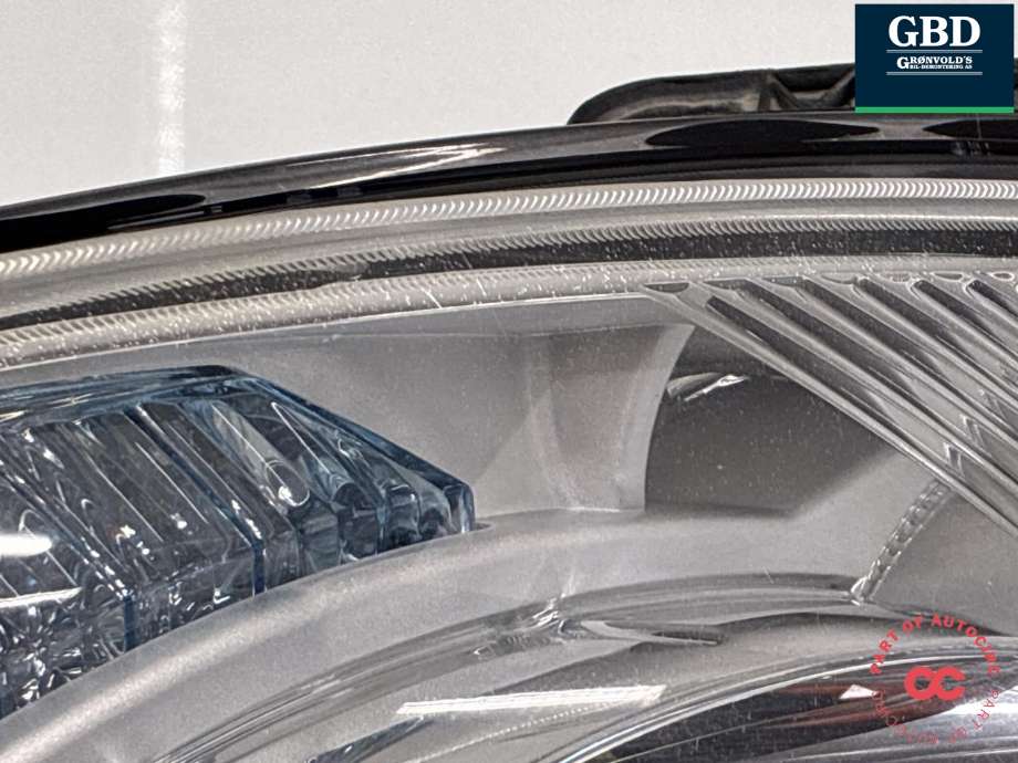 Frontlykt høyre halogen til Nissan Qashqai 2007-2010 (Type I, Fase 1) (26010JD91A|26010JD96A|)