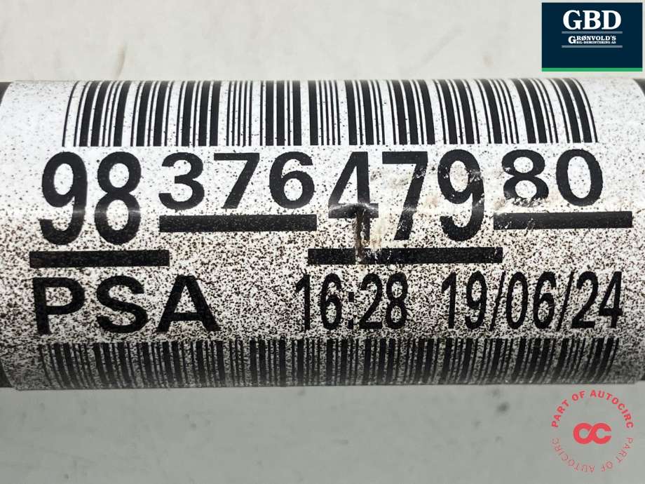 Drivaksel venstre foran, elbil til Peugeot e-3008 2023-->> (98 376 479 80|16 844 553 80|)
