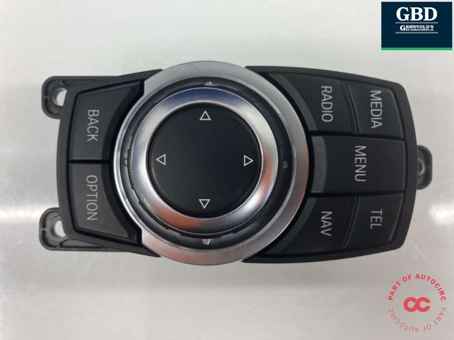Bilstereo navigasjon betjeningspanel til BMW 1-Serie 2004-2011 (E81/E82/E87/E88) (E81/E82/E87/E88) (65 82 9 267 955|61 31 9 253 944|)
