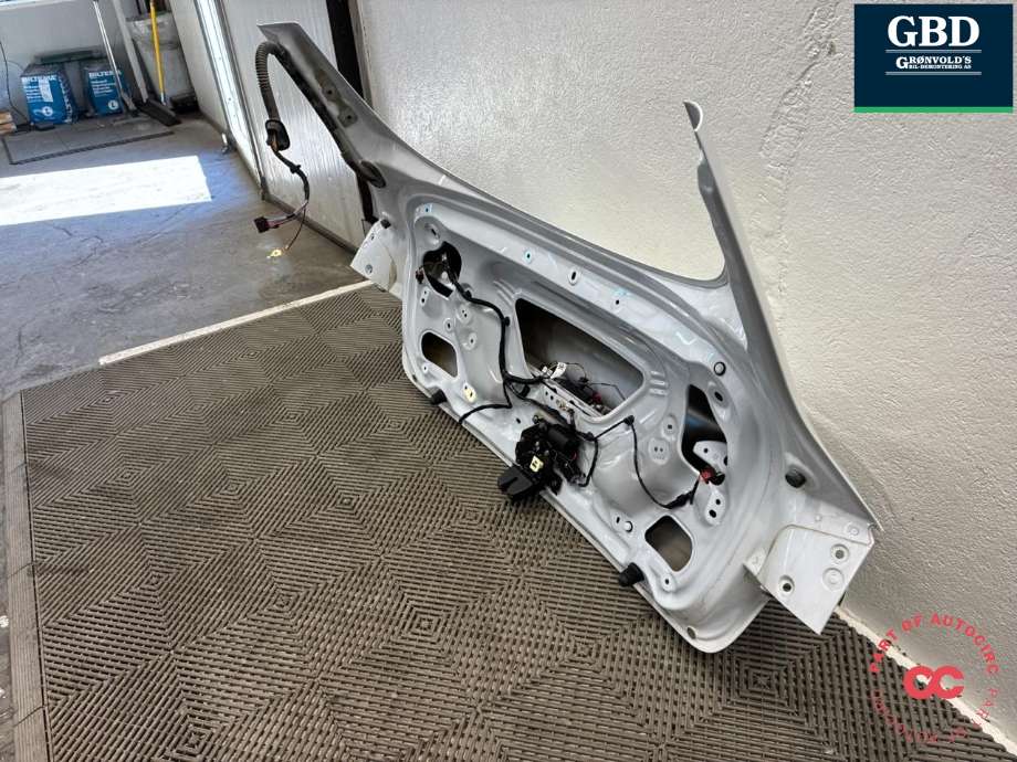 Bakluke til Tesla Model 3 2024-->> (Fase 2)  (1714928-EC-B|1714928-E0-B|)
