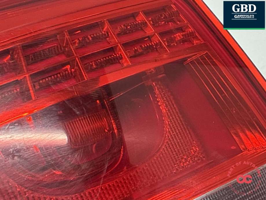 Baklykt venstre indre til VW Passat 2011-2015 (B7) (B7) (3AF 945 307 E|)