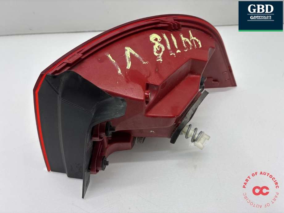 Baklykt venstre indre til VW Passat 2011-2015 (B7) (B7) (3AF 945 307 E|)