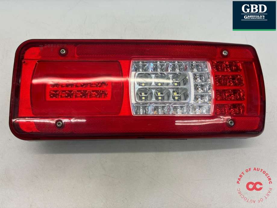 Baklykt høyre til Mercedes Sprinter, 2018-->> (907/910) (907/910) (A 910 820 65 00)
