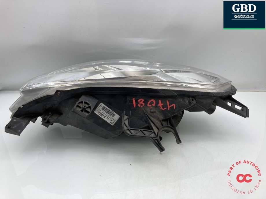 Frontlykt høyre halogen til Peugeot Partner 2015-2019 (Type II, Fase 2) (VALEO|6206 K6|96 828 281 80|89318041)