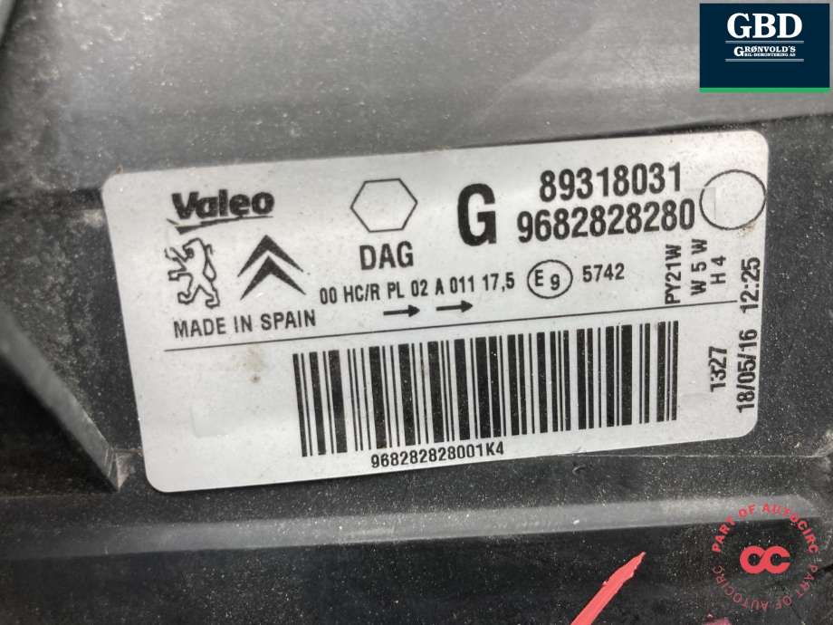 Frontlykt venstre halogen til Peugeot Partner 2015-2019 (Type II, Fase 2)  (VALEO|6208 K6|96 828 282 80|89318031)