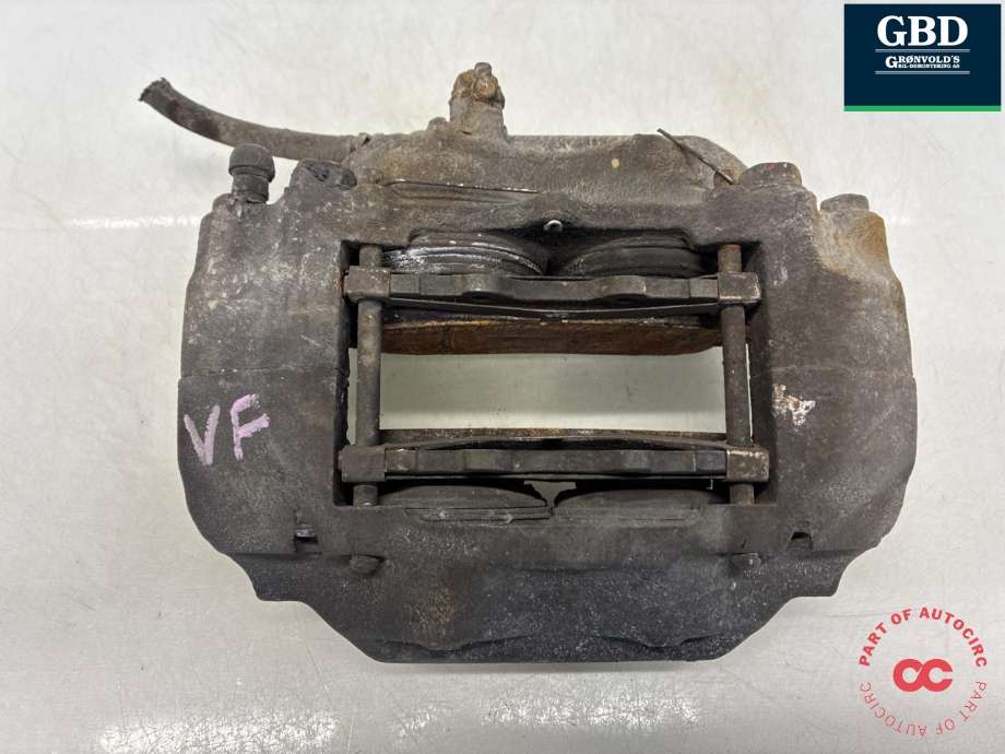 Bremsecaliper venstre foran til Toyota Land Cruiser 100, 1998-2007 (4775060090)