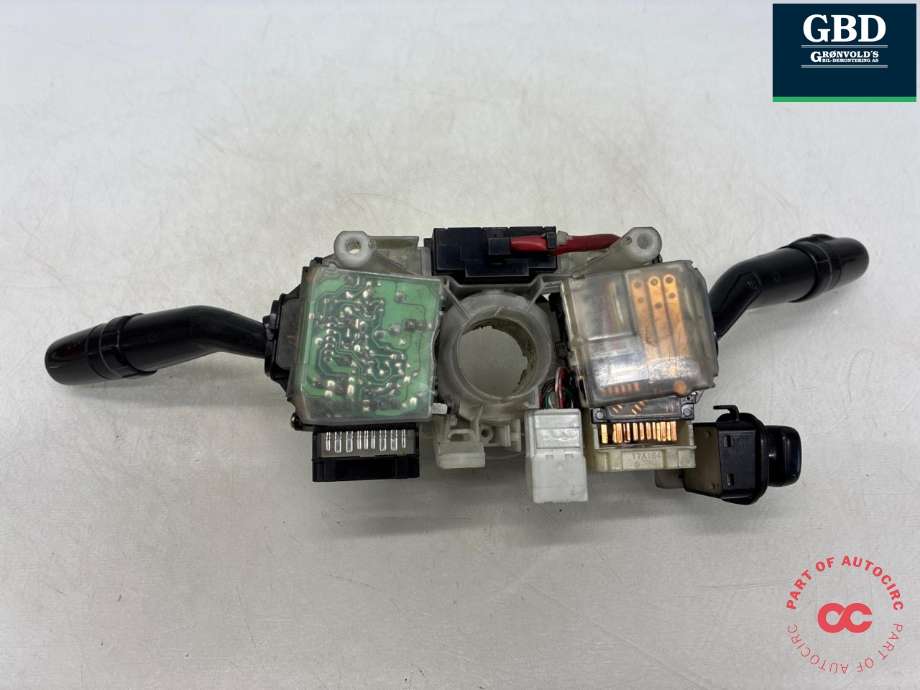Bryter combi til Toyota Land Cruiser 100 1998-2007  (843106A410|)