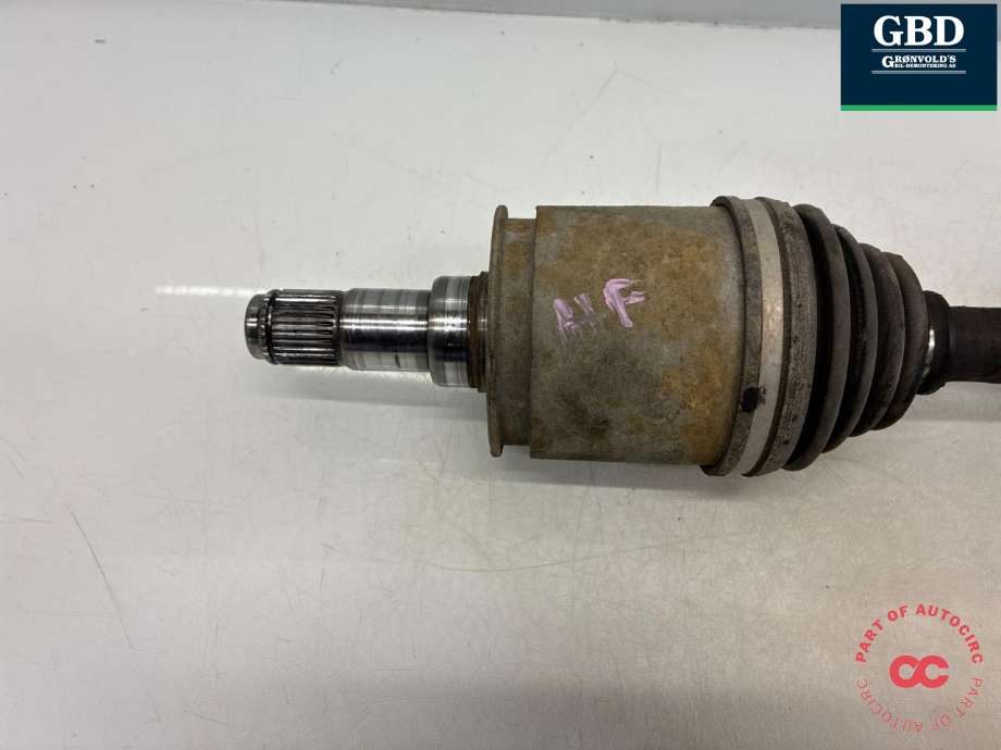 Drivaksel høyre foran, diesel/automat til Toyota Land Cruiser 100 1998-2007  (4343060040|4343060020|)