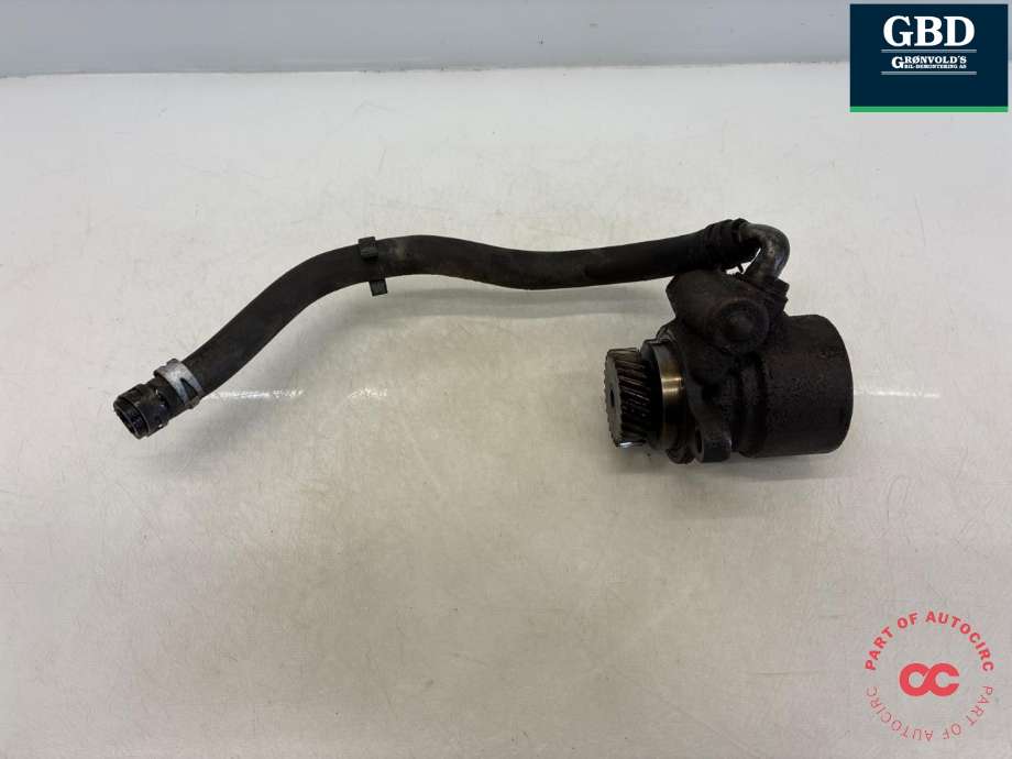 Servo pumpe mekanisk til Toyota Land Cruiser 100 1998-2007  (4431060320|)