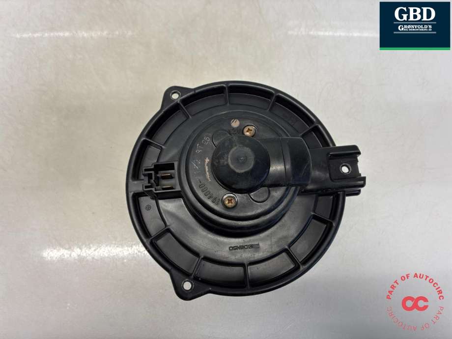 Varmeapparat motor til Toyota Land Cruiser 100 1998-2007  (8710360220|)