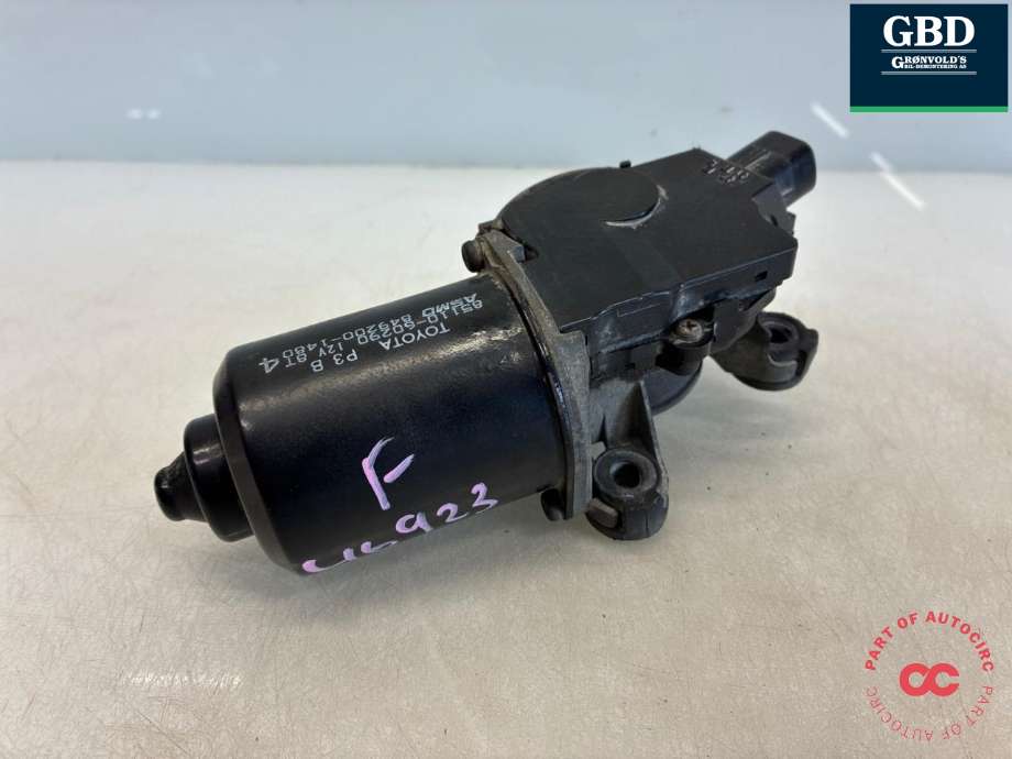 Viskermotor frontrute til Toyota Land Cruiser 100 1998-2007  (8511060290|)