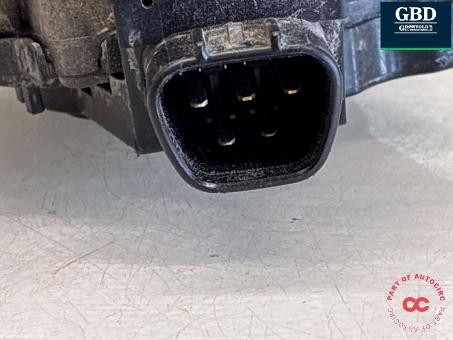 Viskermotor frontrute til Toyota Land Cruiser 100 1998-2007  (8511060290|)
