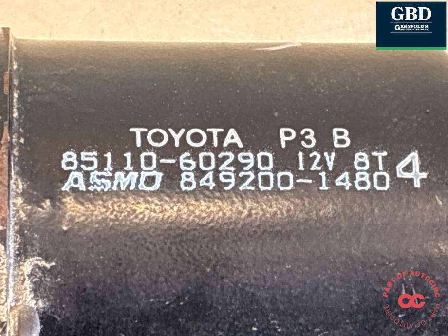 Viskermotor frontrute til Toyota Land Cruiser 100 1998-2007  (8511060290|)