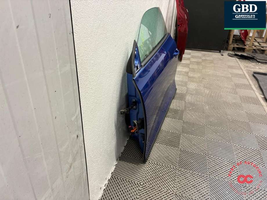 Dør venstre 2dørs til VW Scirocco 2008-2013 (1K8 831 055 K|1K8 831 055 F|)