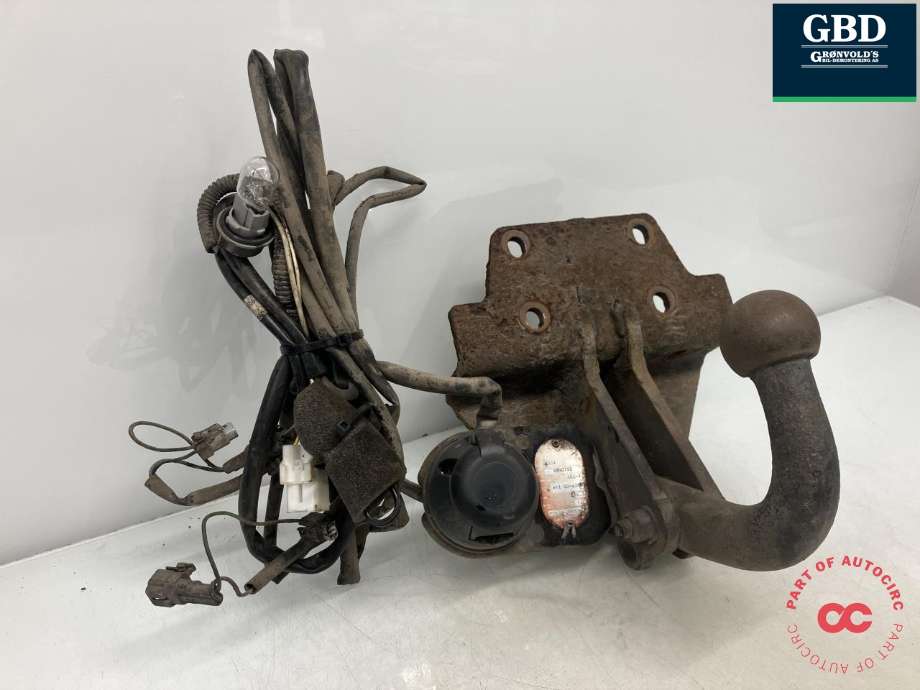 Hengerfeste til Toyota Land Cruiser 120 2002-2009  (NO PART ID|)
