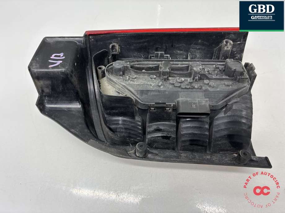 Baklykt venstre til VW Transporter / Caravelle 2009-2015 (Fase 2) (T5) (T5) (7H5 945 095 M|)