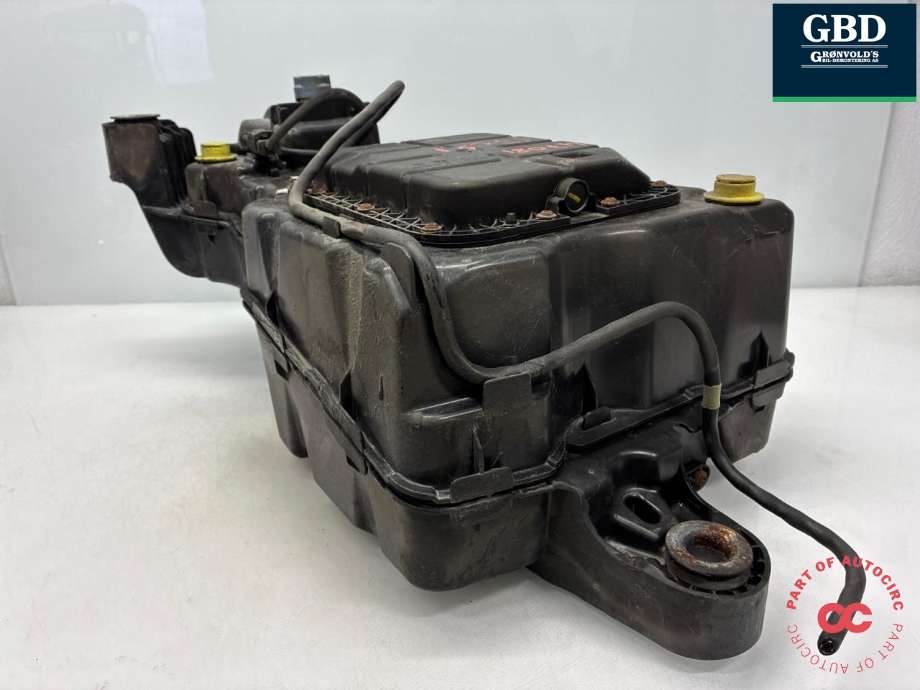 AdBlue tank til Peugeot Partner 2015-2019 (Type II, Fase 2) (16 826 198 80|98 086 252 80|)