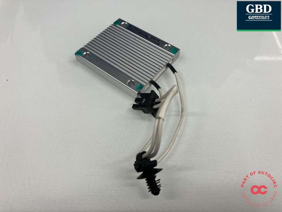 Styreenhet diverse til Tesla Model S 2013-2016 (Fase 1)  (1008528-00-E|)