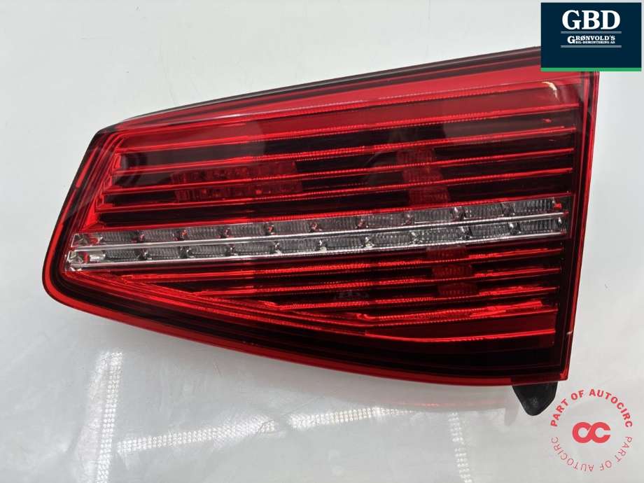 Baklykt høyre indre til VW Passat 2015-2019 (Fase 1) (B8) (B8) (3G9 945 308 E|)