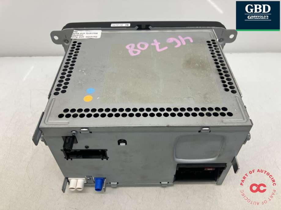 Bilstereo navigasjon til VW Touran 2010-2015 (Type I, Fase 3) (3C8 035 279 B|3C8 035 279 BX|)