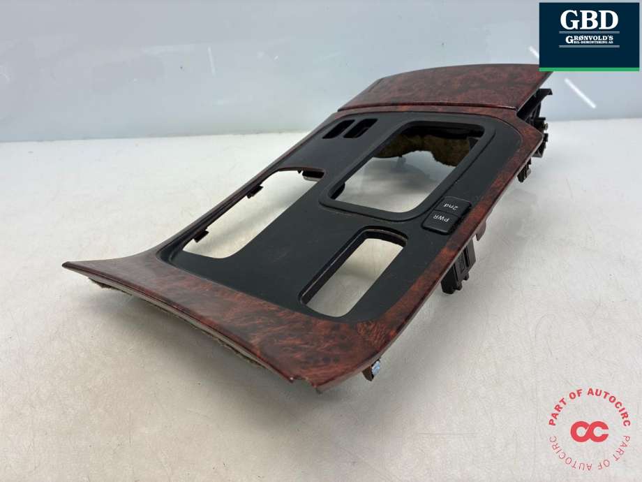 Deksel til Toyota Land Cruiser 100 1998-2007  (5880460141|5880460140|)