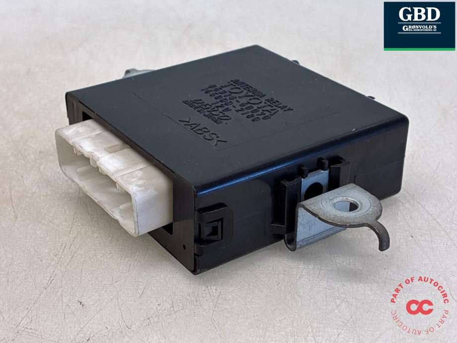 Rele diverse til Toyota Land Cruiser 100 1998-2007  (8591460070|)