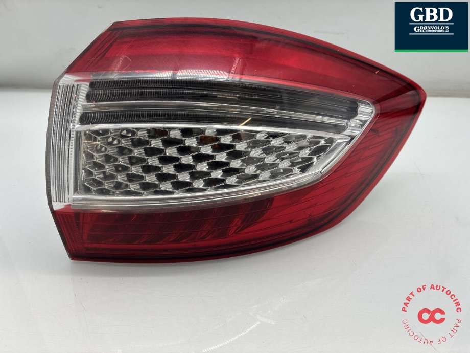 Baklykt høyre ytre til Ford Mondeo, 2011-2014 (Type IV, Fase 2) (1767492)