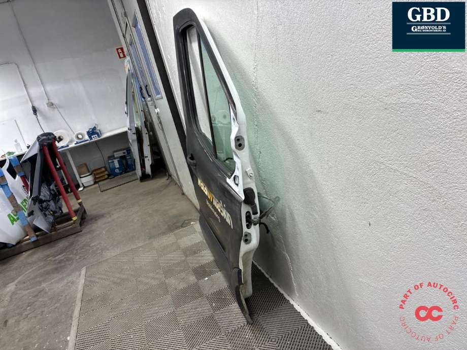 Dør høyre foran til Ford Transit 2014-->> (2522810|PBK31-V20124-EB|)