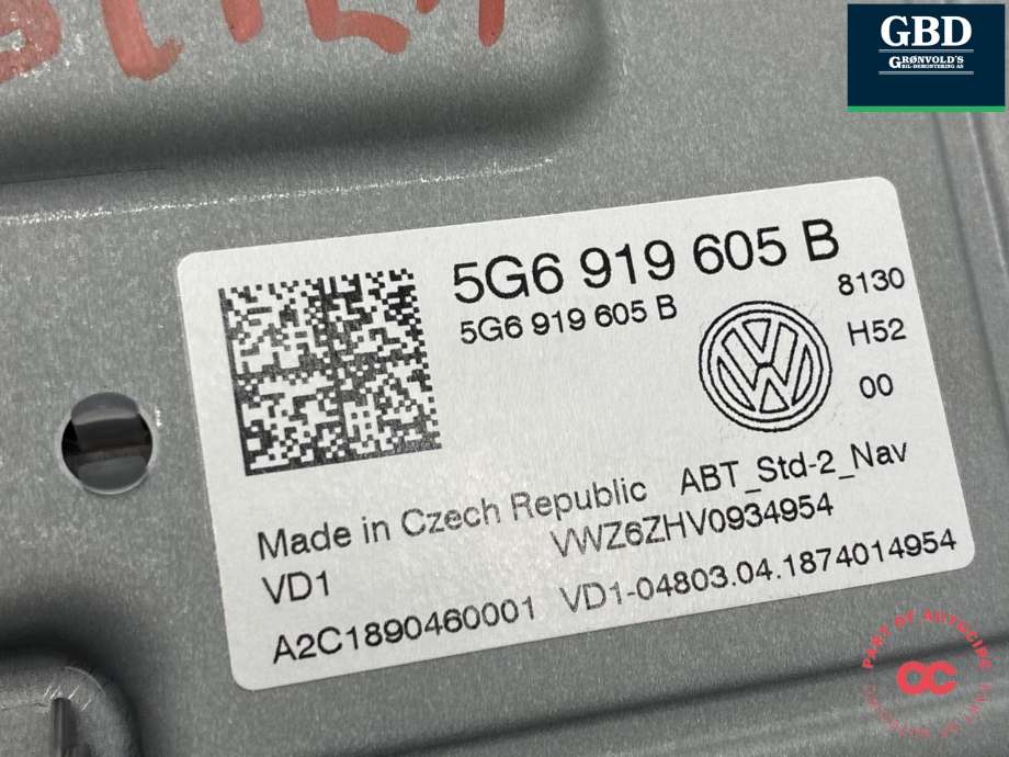 Bilstereo navigasjon skjerm til VW Passat 2015-2019 (Fase 1) (B8) (B8) (5NN 919 605 B|5G6 919 605 B|)