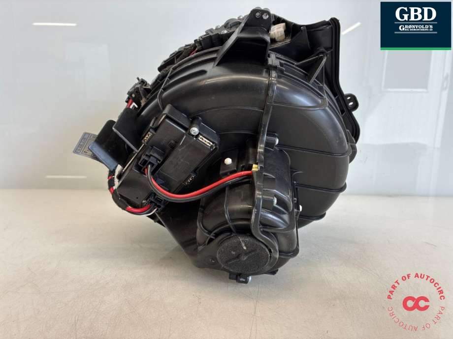Varmeapparat motor til BMW 5-Serie 2010-2017 (F10/F11) (F10/F11) (BEHR|64 11 9 242 607|64 11 9 243 950|EE127Z)