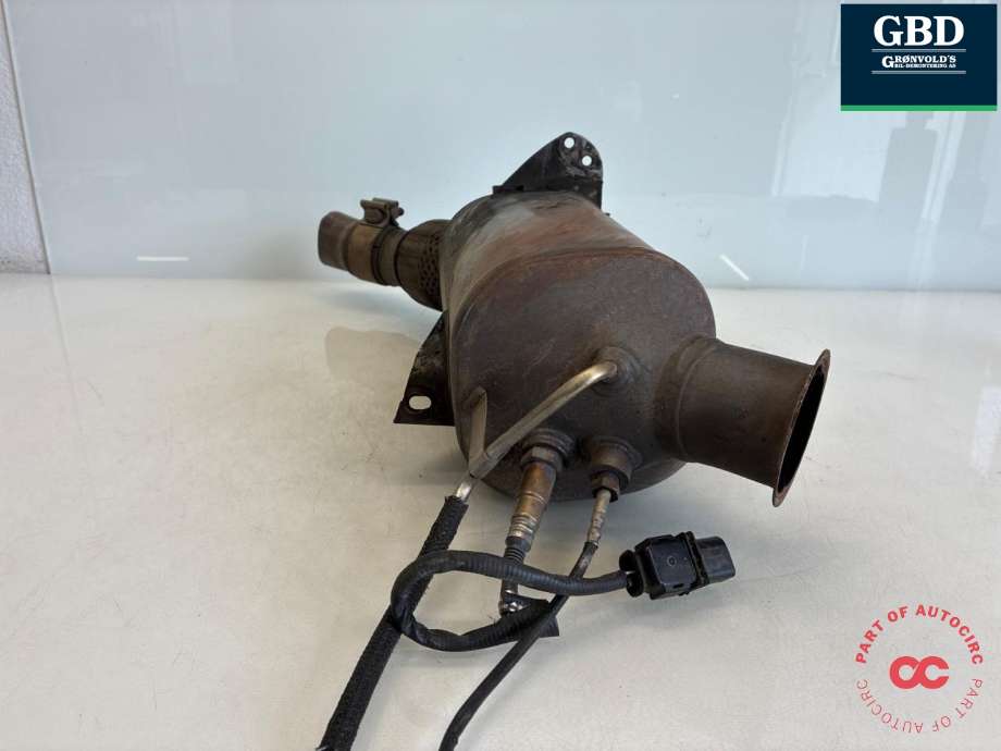 Partikkelfilter til BMW 5-Serie 2010-2017 (F10/F11) (F10/F11) (EBERSPACHER|18 30 7 823 496|8 509 241|8 509 243)