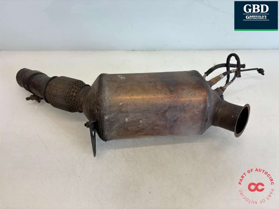 Partikkelfilter til BMW 5-Serie 2010-2017 (F10/F11) (F10/F11) (EBERSPACHER|18 30 7 823 496|8 509 241|8 509 243)