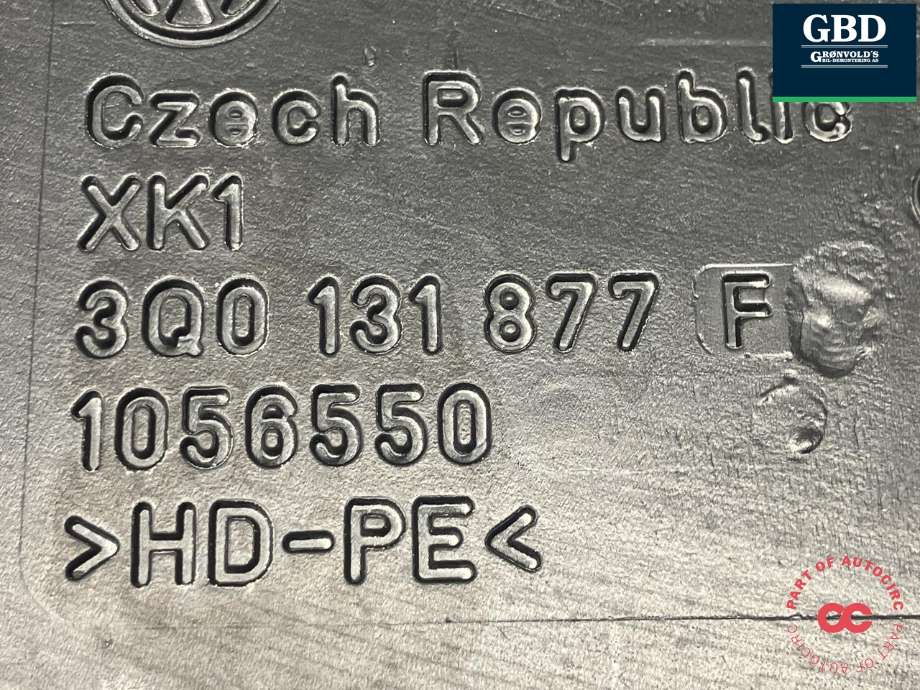 AdBlue tank til Škoda Superb 2015-->> (Type III) (3Q0 131 877 H|3Q0 131 877 F|)