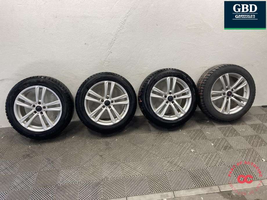 Hjulsett aluminium vinter til Mitsubishi Outlander 2015-->> (Type III, Fase 2) (SAILUN PIGGFRI|ICE BLAZER ARCTIC EVO|225/55R18 PROD 23|8JX18 ET40)