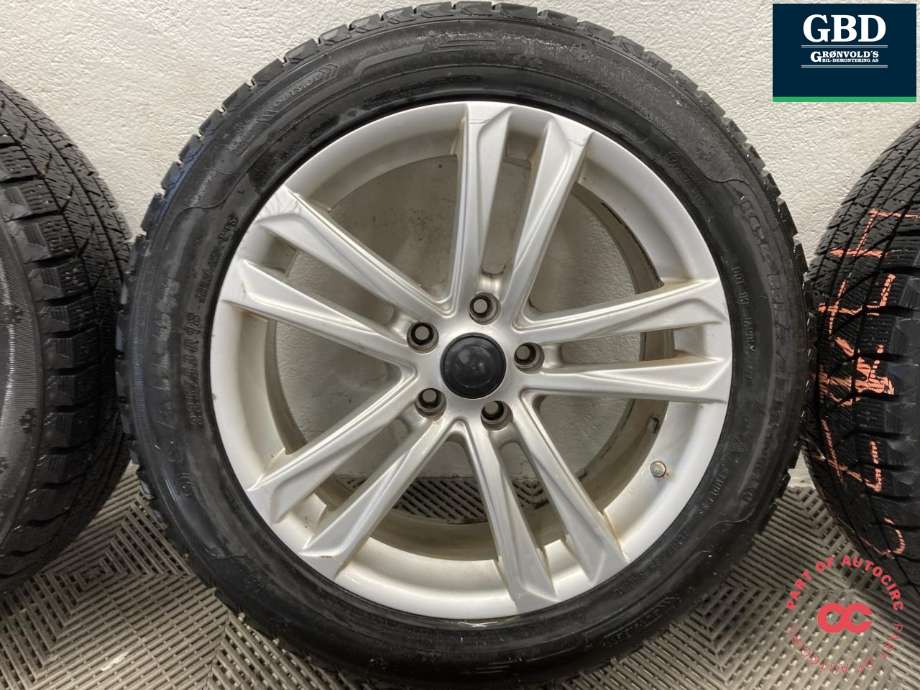 Hjulsett aluminium vinter til Mitsubishi Outlander 2015-->> (Type III, Fase 2) (SAILUN PIGGFRI|ICE BLAZER ARCTIC EVO|225/55R18 PROD 23|8JX18 ET40)