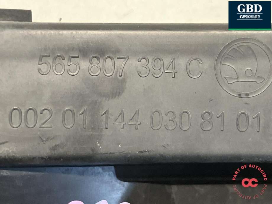 Støtfanger bak feste til Škoda Kodiaq 2017-->> (565 807 394 C|)