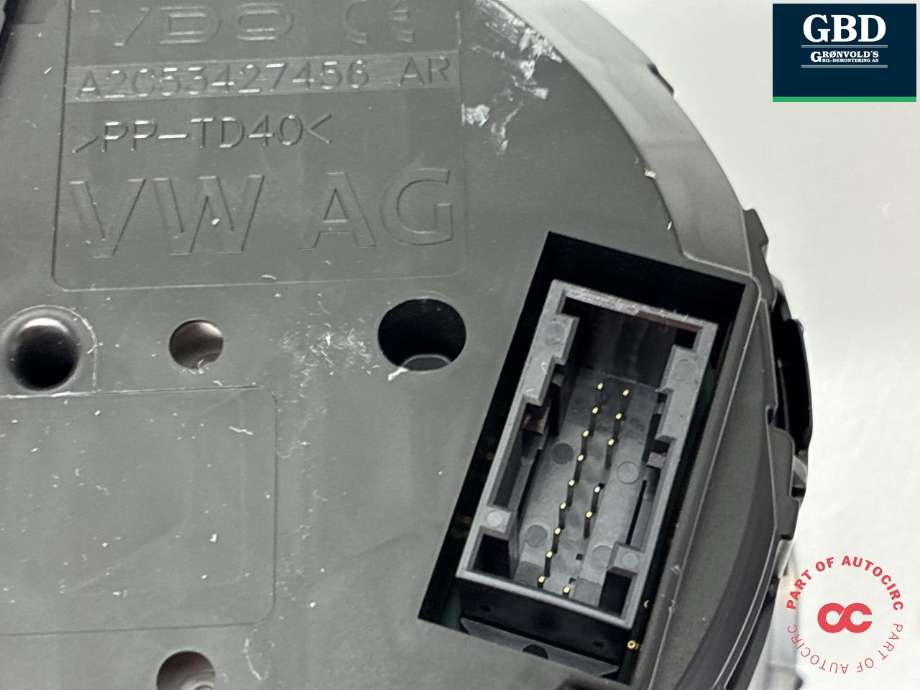 Instrumentpanel til Škoda Octavia 2013-2016 (Type III, Fase 1)  (5E0 920 871 D|5E0920871B|)