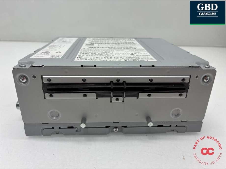 Bilstereo CD-veksler til Mercedes GLC, 2015-2022 (X253) (X253) (A 205 900 10 33)
