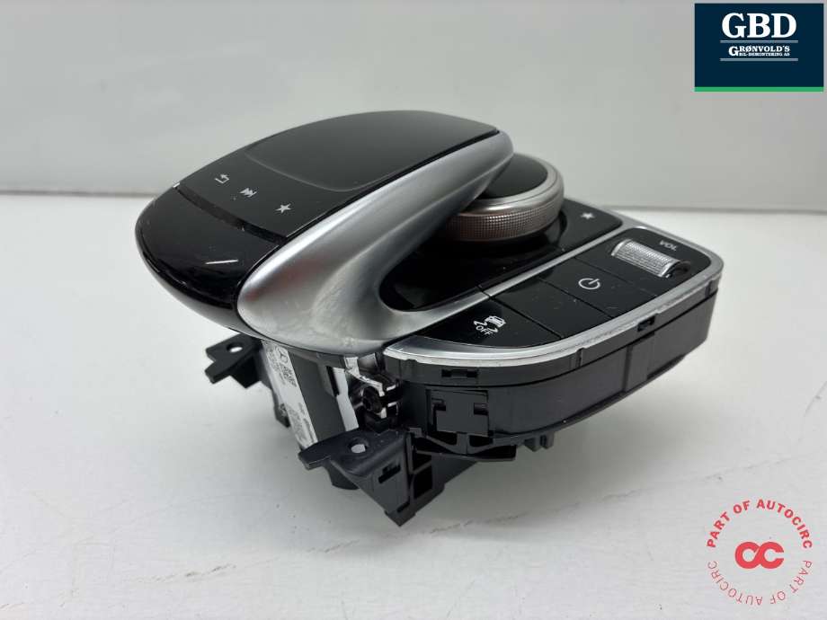 Bilstereo navigasjon betjeningspanel til Mercedes GLC 2015-2022 (X253) (X253) (CONTINENTAL|A 166 900 84 22|A 205 900 48 19|)